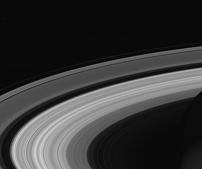 saturn-rings-410